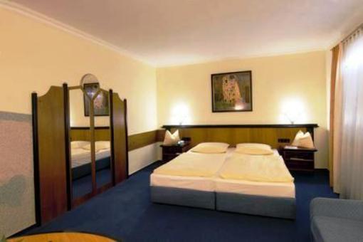 фото отеля Hotel Linderhof