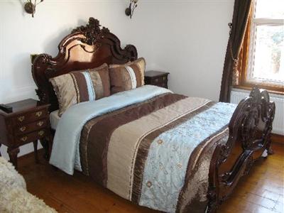 фото отеля Le Chateau Japonais Hastings