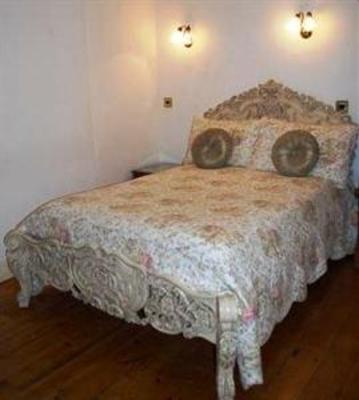 фото отеля Le Chateau Japonais Hastings