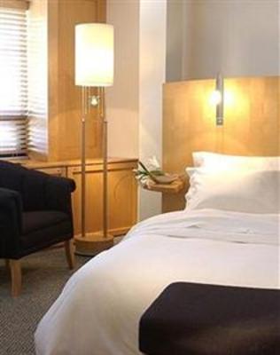 фото отеля ALT Hotel Brossard's Quartier DIX30