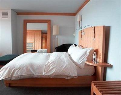 фото отеля ALT Hotel Brossard's Quartier DIX30