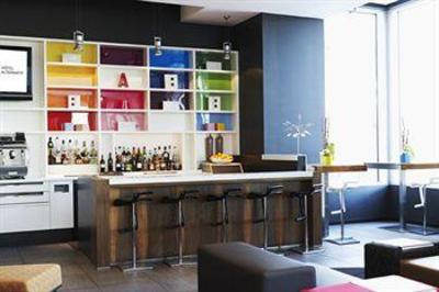 фото отеля ALT Hotel Brossard's Quartier DIX30