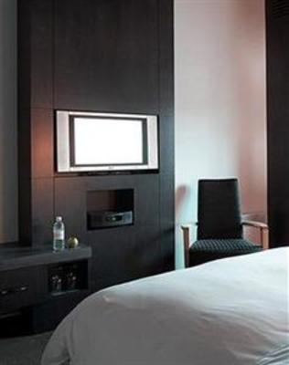 фото отеля ALT Hotel Brossard's Quartier DIX30
