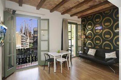 фото отеля Apartments Hostemplo Suites Barcelona