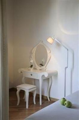 фото отеля Apartments Hostemplo Suites Barcelona
