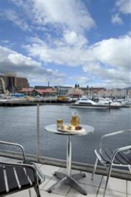 фото отеля Somerset on the Pier Apartments Hobart