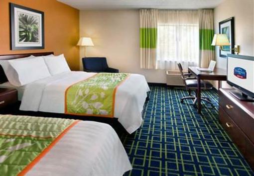 фото отеля Fairfield Inn Boston Woburn