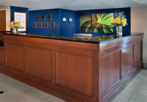 фото отеля Fairfield Inn Boston Woburn