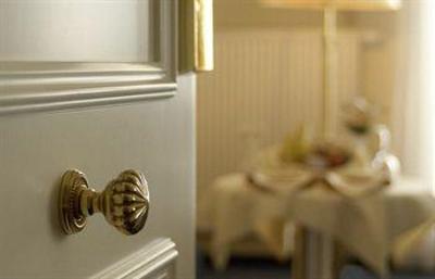 фото отеля City Hotel Frankfurt Bad Vilbel