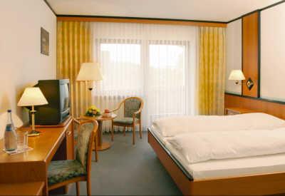 фото отеля Hotel Zum Alten Schloss