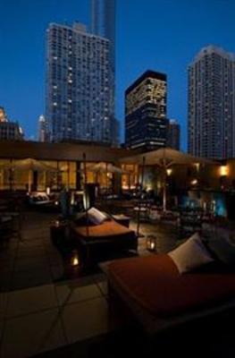 фото отеля Conrad Chicago