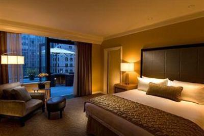фото отеля Conrad Chicago