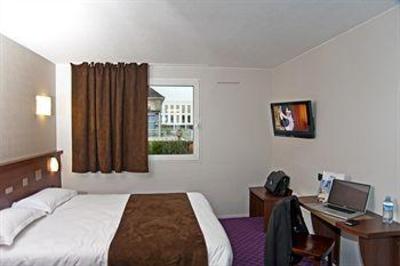 фото отеля Brit Hotel Le Castel