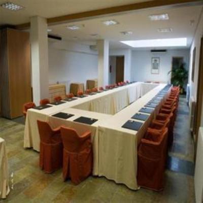 фото отеля Los Linajes Hotel