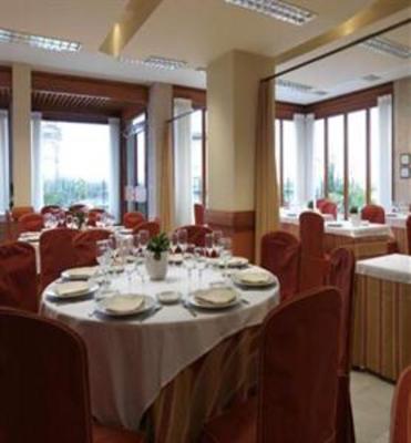 фото отеля Los Linajes Hotel