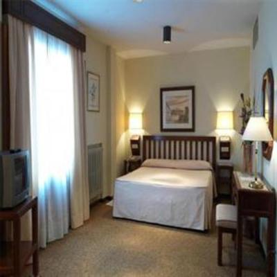 фото отеля Los Linajes Hotel