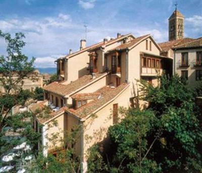 фото отеля Los Linajes Hotel