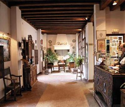 фото отеля Los Linajes Hotel