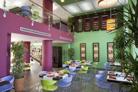 фото отеля Ibis Casablanca Sidi Maarouf