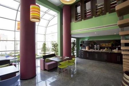 фото отеля Ibis Casablanca Sidi Maarouf