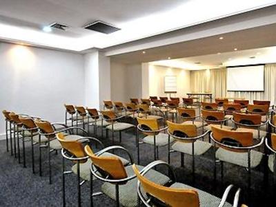 фото отеля Mercure Apartments Mogi Das Cruzes