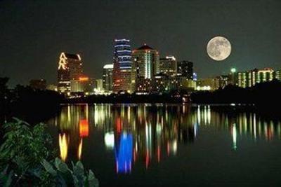 фото отеля Embassy Suites Hotel Austin Central