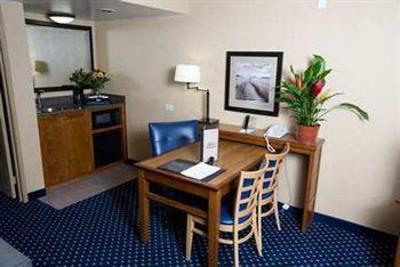 фото отеля Embassy Suites Hotel Austin Central