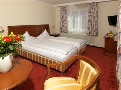 фото отеля Hotel Goldener Löwe Kufstein