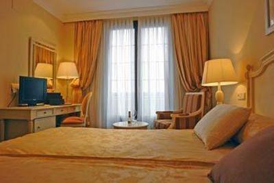 фото отеля Hotel Spa Villa de Alarcon