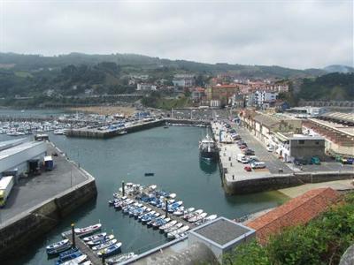фото отеля Hotel Itxas Gain Getaria