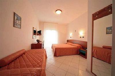 фото отеля Hotel Adria Rodi Garganico