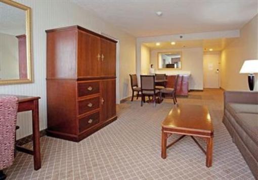 фото отеля Holiday Inn Denver Lakewood