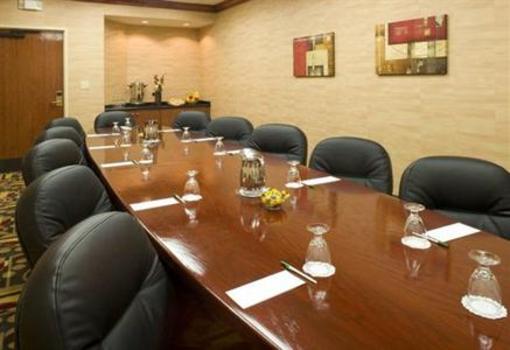 фото отеля Holiday Inn Denver Lakewood