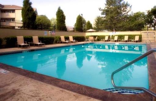 фото отеля Holiday Inn Denver Lakewood