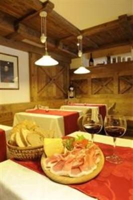 фото отеля Hotel Tirol Sover