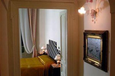 фото отеля Bovio Suite Hotel