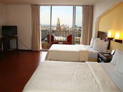 фото отеля Fenix Hotel Guadalajara