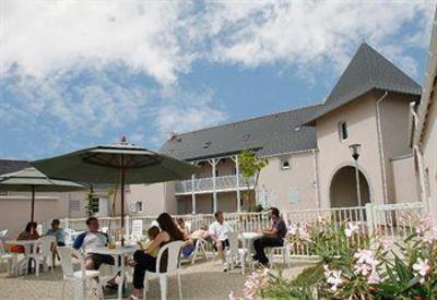 фото отеля Le Domaine De L'Emeraude Hotel Le Tronchet