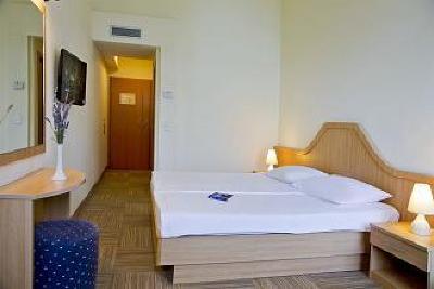 фото отеля Valamar Club Dubrovnik
