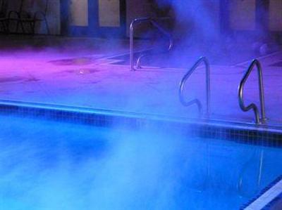 фото отеля Carriage House Inn Calgary