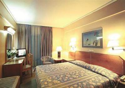 фото отеля Ionis Hotel