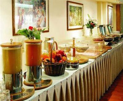 фото отеля Ionis Hotel