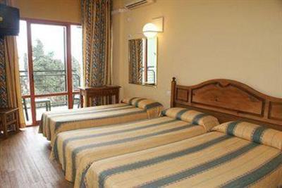 фото отеля San Fermin Hotel Benalmadena
