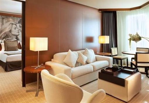 фото отеля JW Marriott Cannes