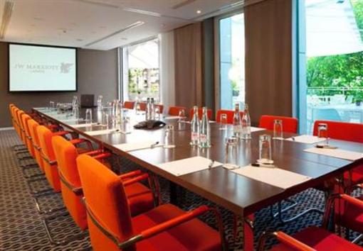 фото отеля JW Marriott Cannes