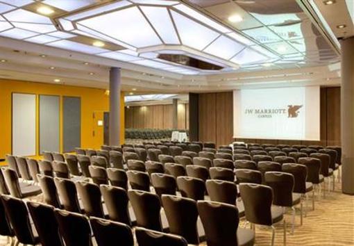 фото отеля JW Marriott Cannes