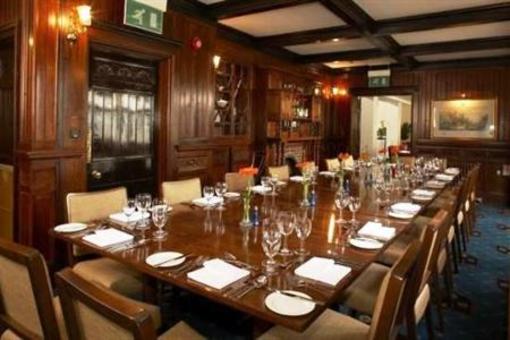 фото отеля Redwood Hotel & Country Club Failand