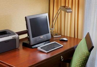 фото отеля SpringHill Suites Columbus Airport Gahanna