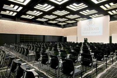 фото отеля Hilton Madrid Airport