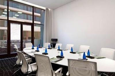 фото отеля Hilton Madrid Airport